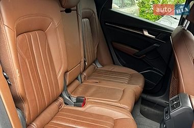 Внедорожник / Кроссовер Audi Q5 2018 в Стрые