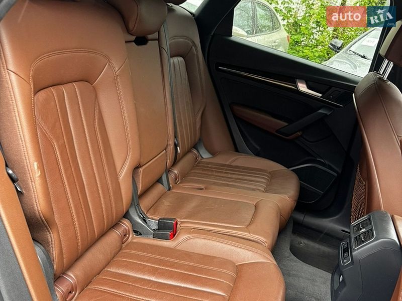 Внедорожник / Кроссовер Audi Q5 2018 в Стрые