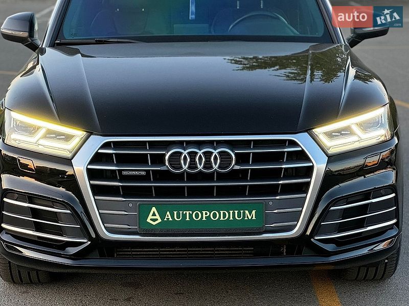 Внедорожник / Кроссовер Audi Q5 2017 в Киеве