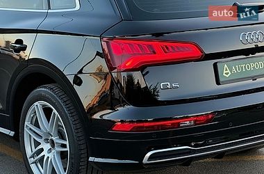 Внедорожник / Кроссовер Audi Q5 2017 в Киеве
