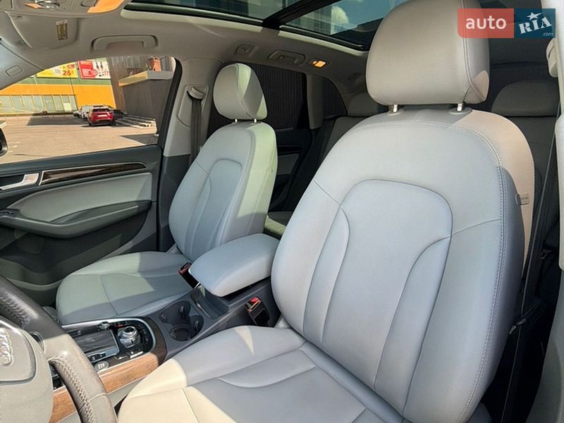 Позашляховик / Кросовер Audi Q5 2012 в Івано-Франківську