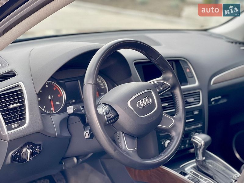 Внедорожник / Кроссовер Audi Q5 2014 в Ровно