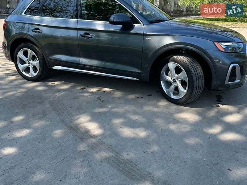 Внедорожник / Кроссовер Audi Q5 2024 в Харькове