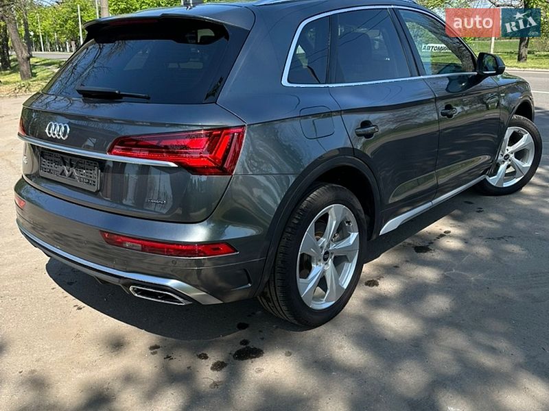 Внедорожник / Кроссовер Audi Q5 2024 в Харькове