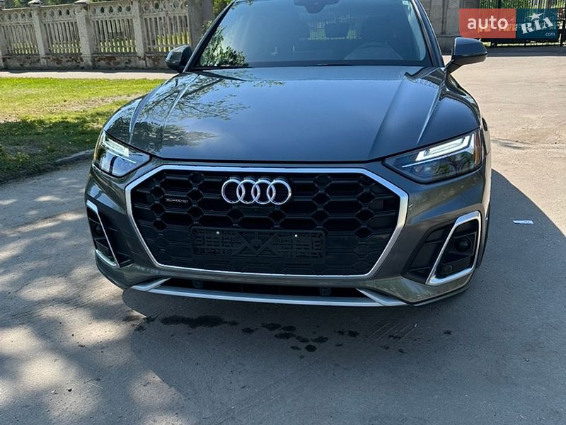 Внедорожник / Кроссовер Audi Q5 2024 в Харькове