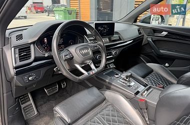 Внедорожник / Кроссовер Audi Q5 2019 в Житомире