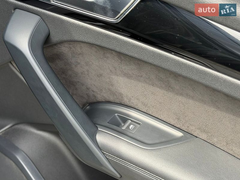 Внедорожник / Кроссовер Audi Q5 2019 в Житомире