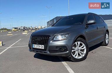Внедорожник / Кроссовер Audi Q5 2012 в Тернополе