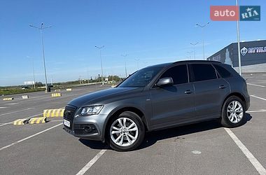 Внедорожник / Кроссовер Audi Q5 2012 в Тернополе