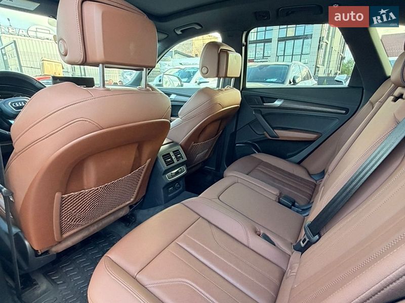 Внедорожник / Кроссовер Audi Q5 2023 в Ивано-Франковске
