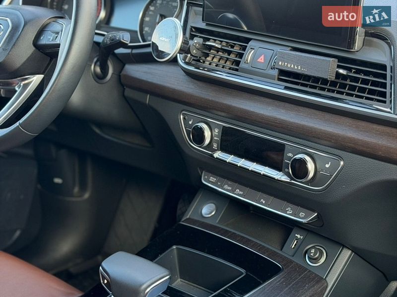 Внедорожник / Кроссовер Audi Q5 2023 в Ивано-Франковске