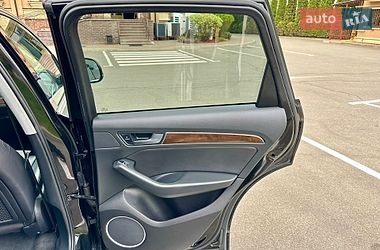 Внедорожник / Кроссовер Audi Q5 2016 в Киеве