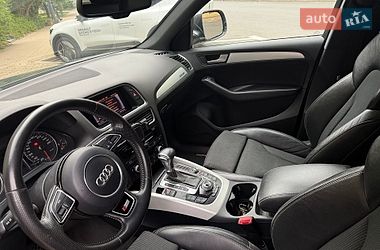 Внедорожник / Кроссовер Audi Q5 2013 в Ровно