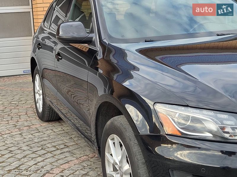 Внедорожник / Кроссовер Audi Q5 2012 в Луцке