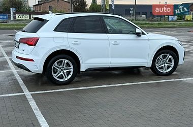 Внедорожник / Кроссовер Audi Q5 2023 в Киеве