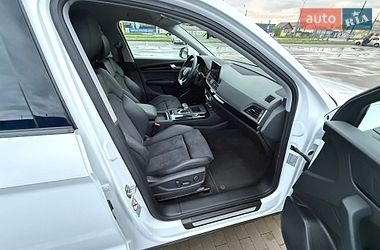 Внедорожник / Кроссовер Audi Q5 2023 в Киеве