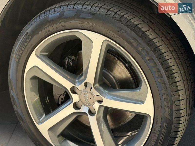 Внедорожник / Кроссовер Audi Q5 2014 в Ивано-Франковске