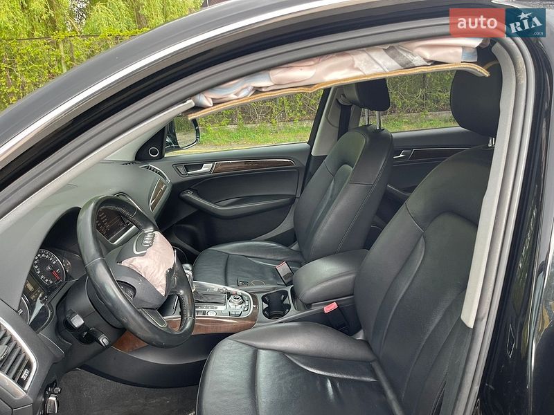 Внедорожник / Кроссовер Audi Q5 2016 в Ровно