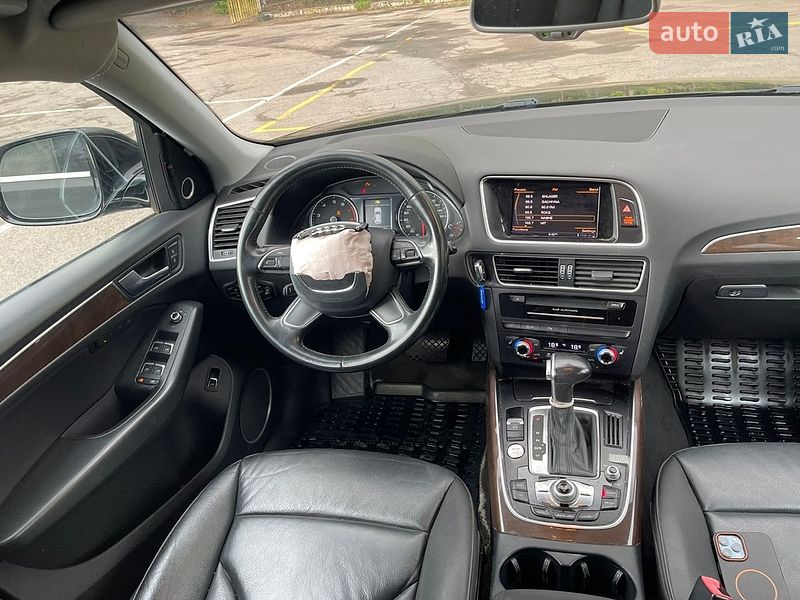 Внедорожник / Кроссовер Audi Q5 2016 в Ровно