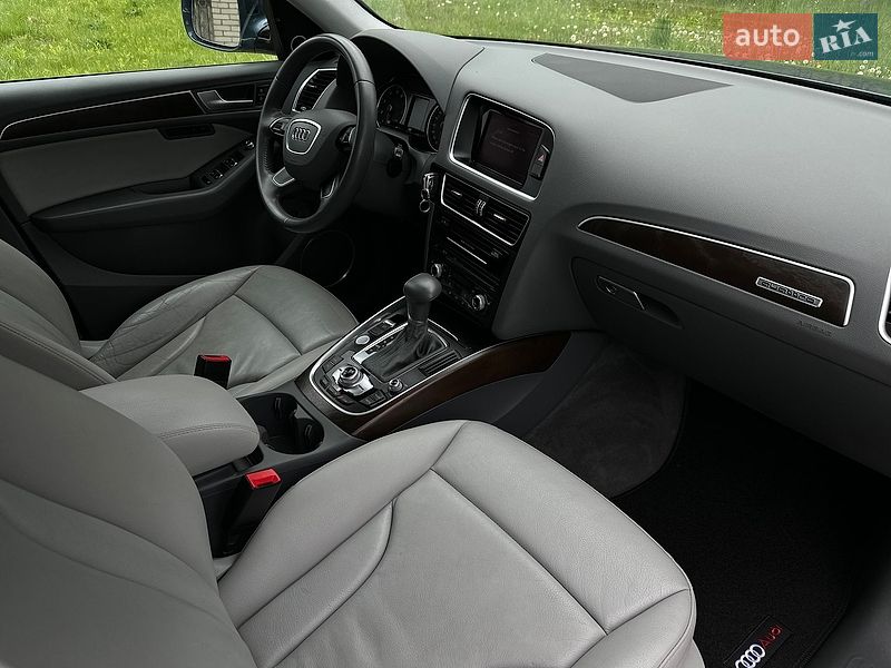 Внедорожник / Кроссовер Audi Q5 2016 в Львове