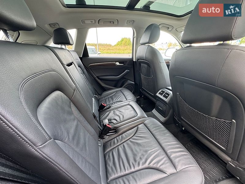 Внедорожник / Кроссовер Audi Q5 2015 в Виннице