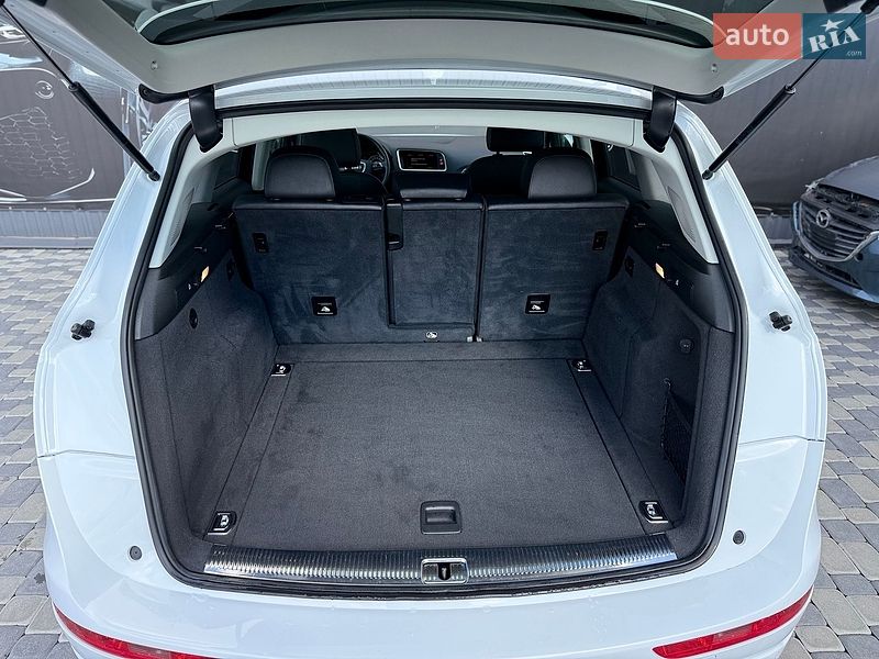 Внедорожник / Кроссовер Audi Q5 2015 в Львове