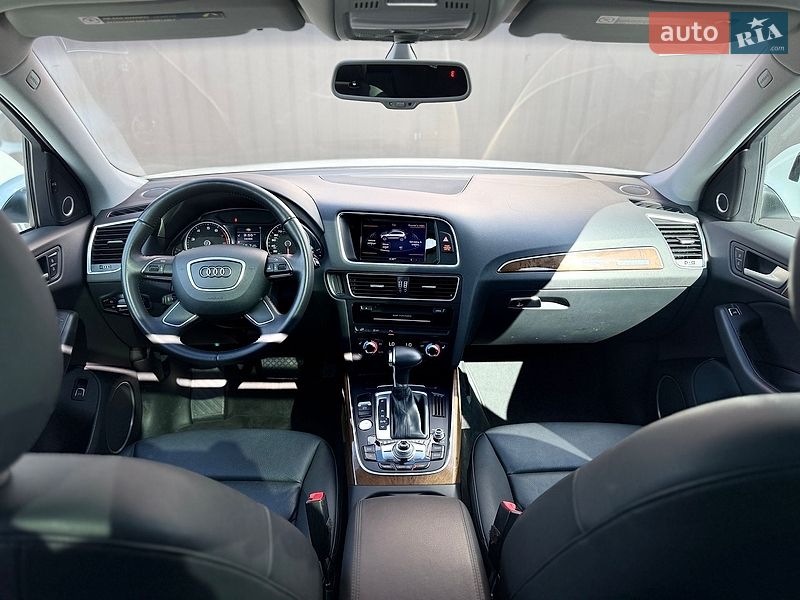 Внедорожник / Кроссовер Audi Q5 2015 в Львове
