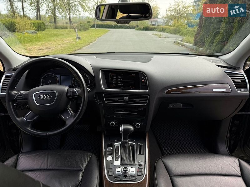 Позашляховик / Кросовер Audi Q5 2015 в Білгороді-Дністровському