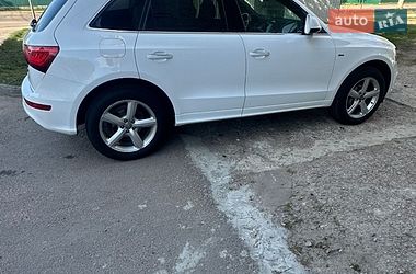 Внедорожник / Кроссовер Audi Q5 2014 в Овруче
