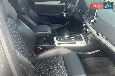 Внедорожник / Кроссовер Audi Q5 2017 в Львове