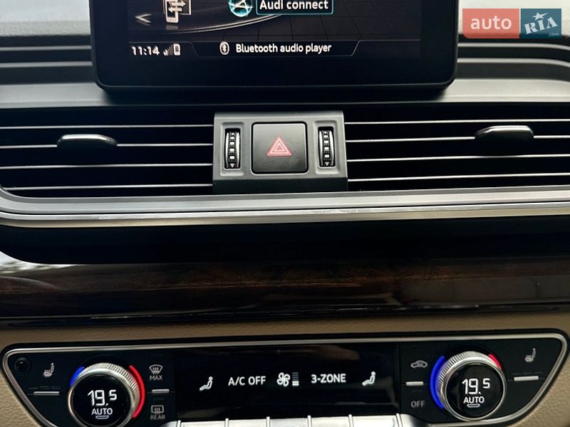 Внедорожник / Кроссовер Audi Q5 2020 в Киеве