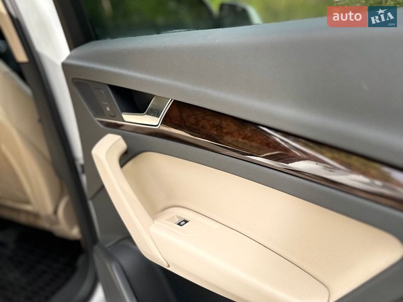 Внедорожник / Кроссовер Audi Q5 2020 в Киеве