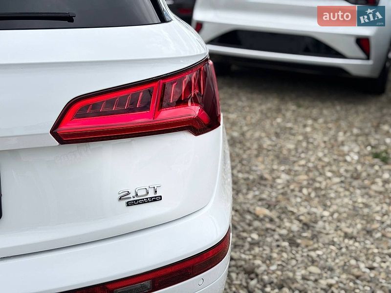 Внедорожник / Кроссовер Audi Q5 2016 в Стрые