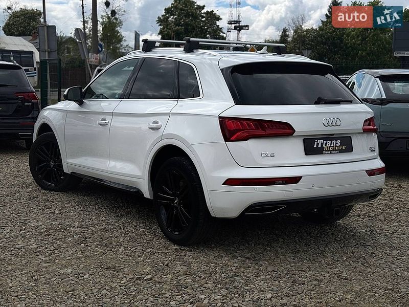 Внедорожник / Кроссовер Audi Q5 2016 в Стрые