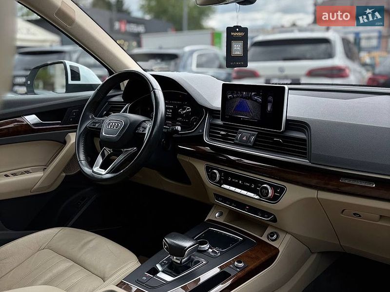 Внедорожник / Кроссовер Audi Q5 2016 в Стрые