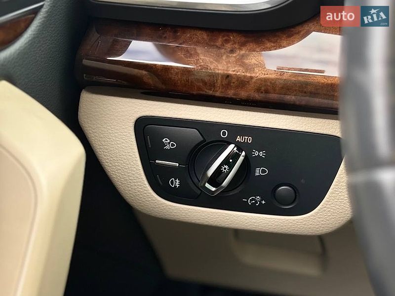 Внедорожник / Кроссовер Audi Q5 2016 в Стрые