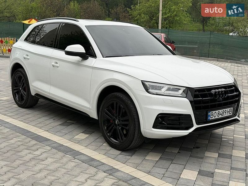 Позашляховик / Кросовер Audi Q5 2018 в Тернополі