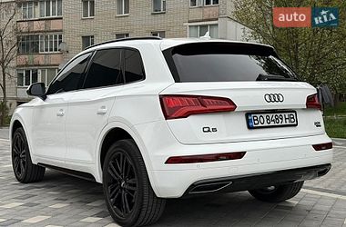 Позашляховик / Кросовер Audi Q5 2018 в Тернополі
