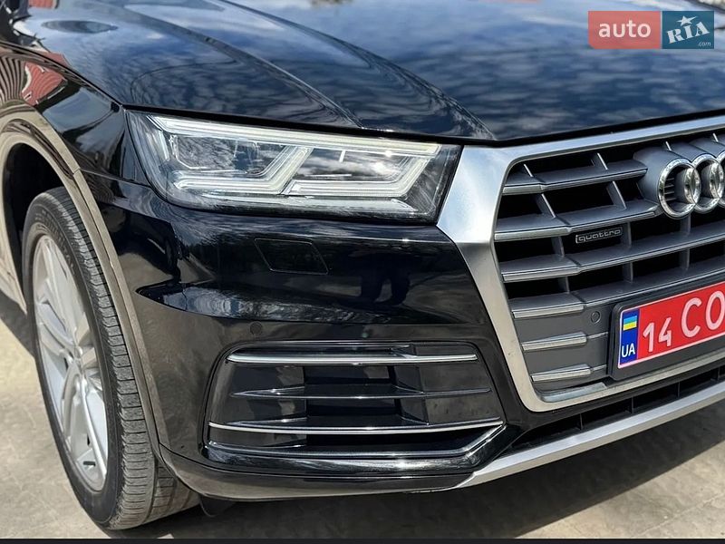 Внедорожник / Кроссовер Audi Q5 2020 в Львове