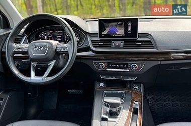 Внедорожник / Кроссовер Audi Q5 2020 в Львове