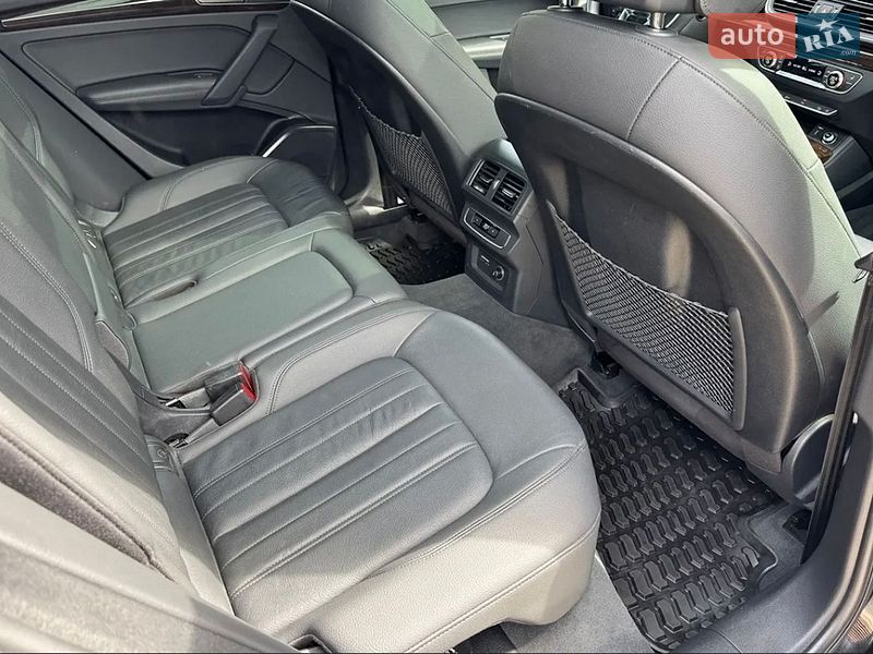 Внедорожник / Кроссовер Audi Q5 2020 в Львове