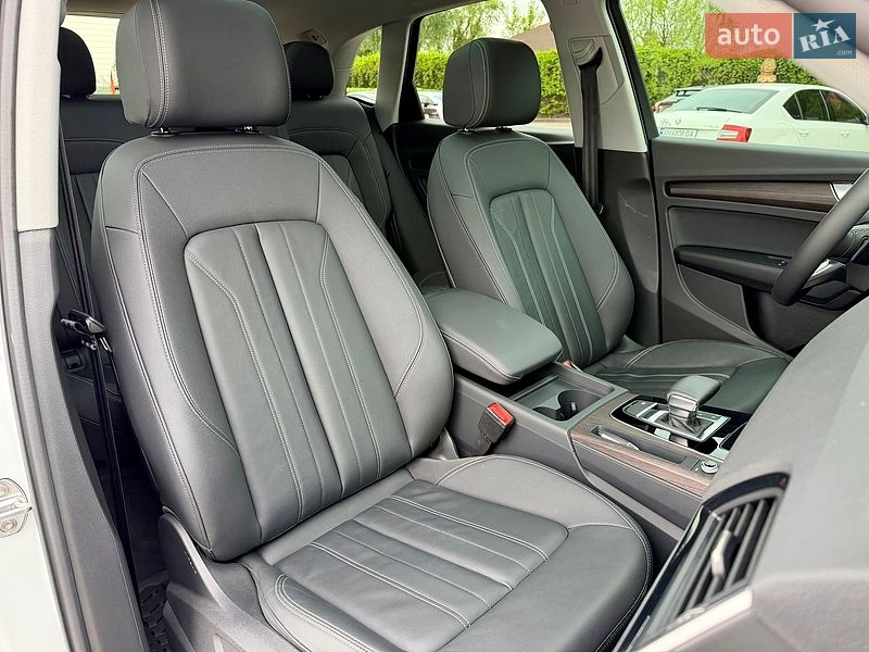 Внедорожник / Кроссовер Audi Q5 2023 в Днепре фото 31 Внедорожник / Кроссовер Audi Q5 2023 в Днепре