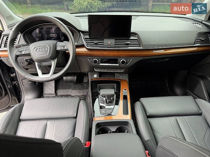 Внедорожник / Кроссовер Audi Q5 2024 в Киеве