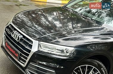 Внедорожник / Кроссовер Audi Q5 2018 в Белогородке