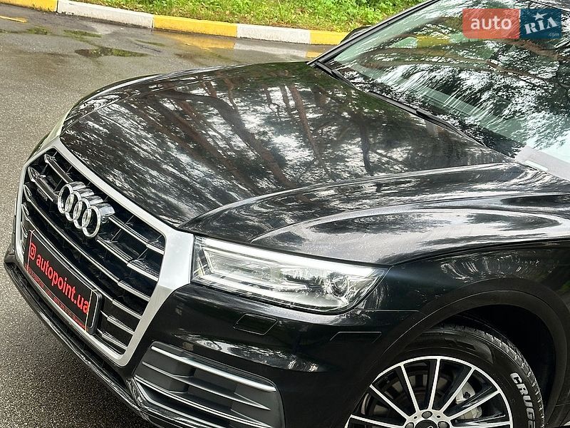 Внедорожник / Кроссовер Audi Q5 2018 в Белогородке