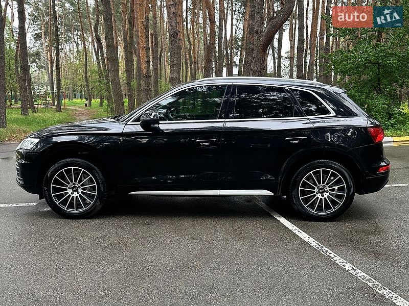 Внедорожник / Кроссовер Audi Q5 2018 в Белогородке