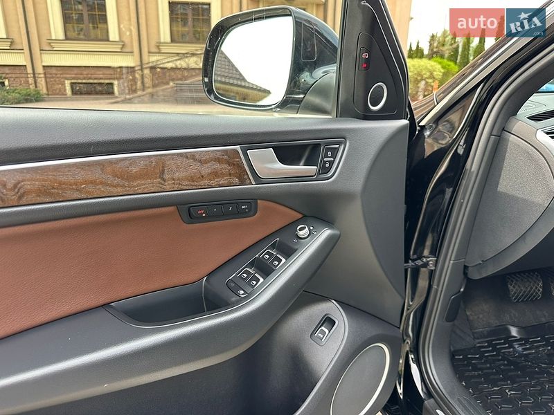 Внедорожник / Кроссовер Audi Q5 2014 в Киеве