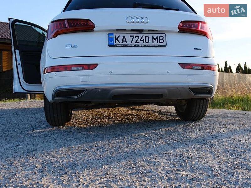 Внедорожник / Кроссовер Audi Q5 2019 в Киеве