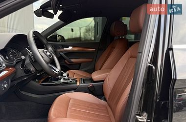 Внедорожник / Кроссовер Audi Q5 2021 в Львове