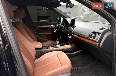 Внедорожник / Кроссовер Audi Q5 2021 в Львове